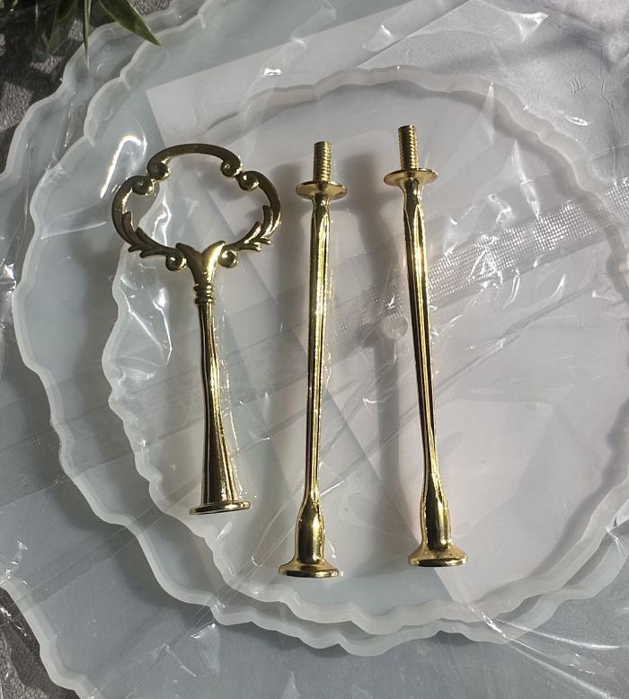 Фурнітура трьоповерхова золото фігурна