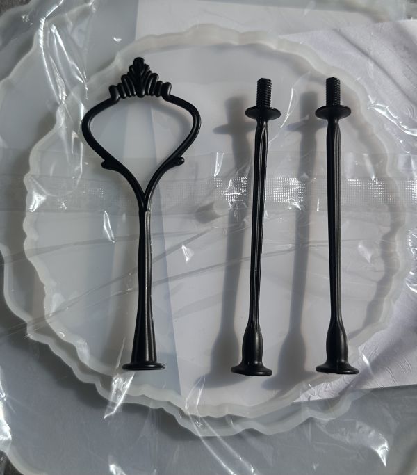 Фурнітура трьоповерхова піка чорна