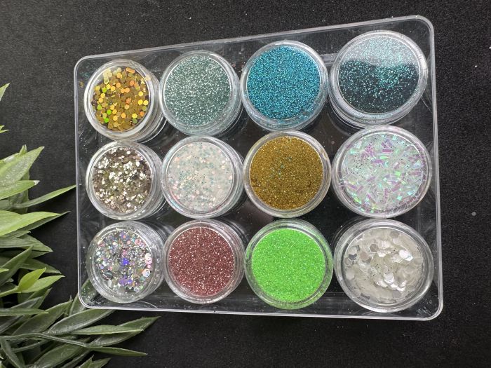Набір глітерів 12шт по 3 грамма середнього розміру блискітки для епоксидної смоли гіпсу свічок декору