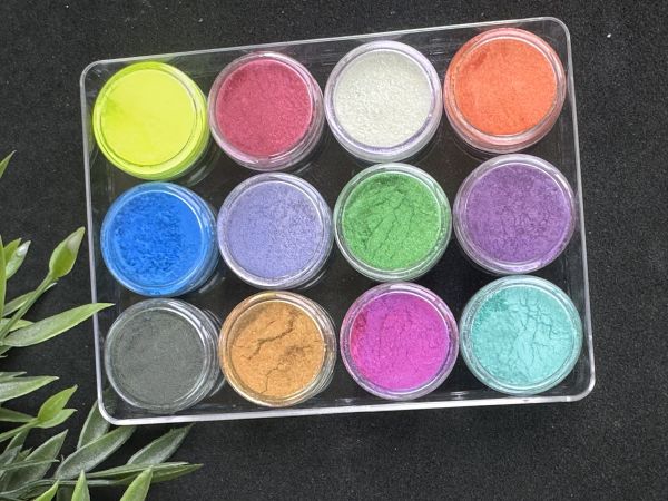 Набір перламутрових барвників 12 шт по 3 г яскраві пігменти для епоксидної смоли гіпсу свічок декору