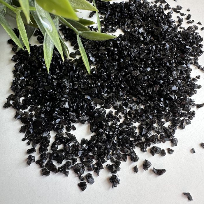 Чорна дрібна до 2мм скляна крихта тонована