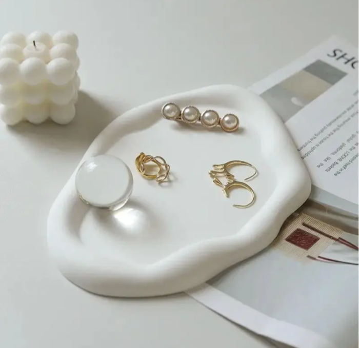 Молд підставка з фігурним бортиком