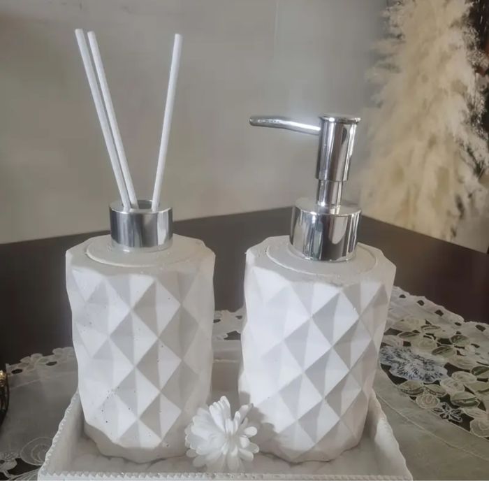 Молд з кришкою ваза, діфузору, дозатор 