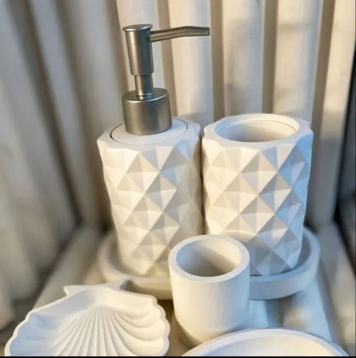 Молд з кришкою ваза, діфузору, дозатор 